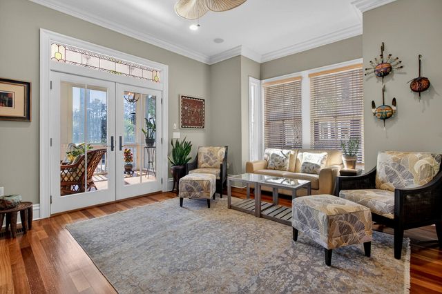 75 Delahow Street, Charleston, SC 29492