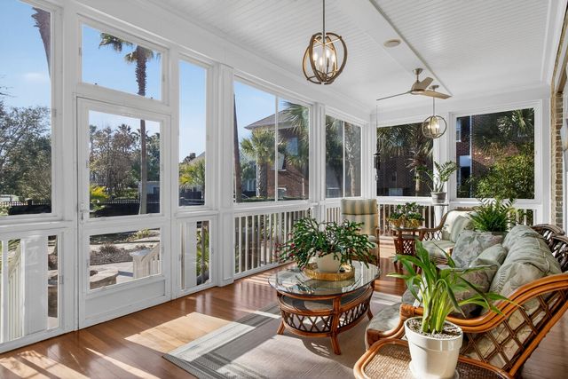 75 Delahow Street, Charleston, SC 29492