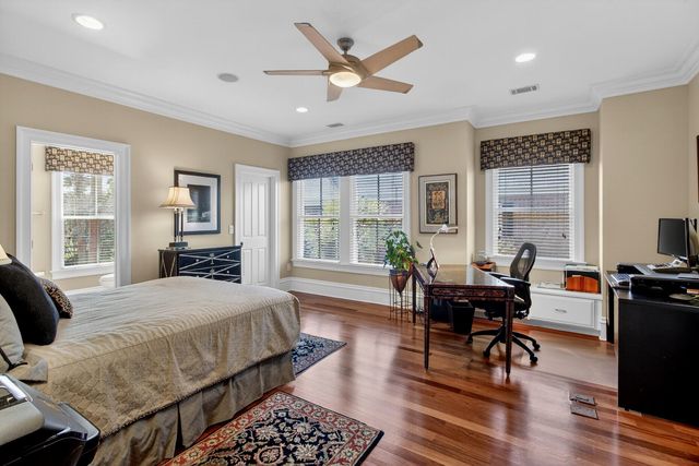 75 Delahow Street, Charleston, SC 29492