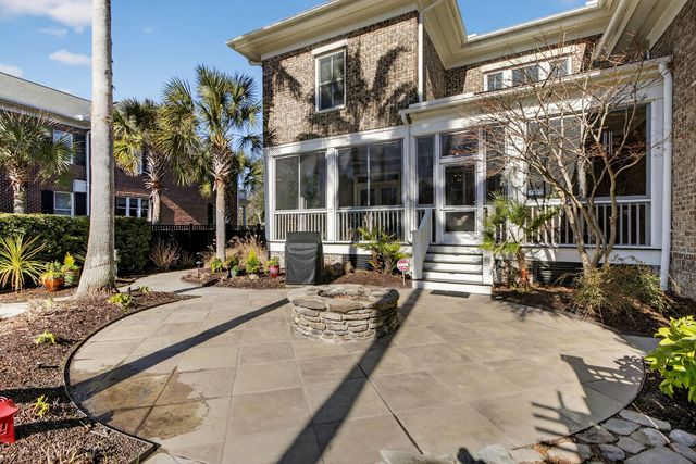 75 Delahow Street, Charleston, SC 29492
