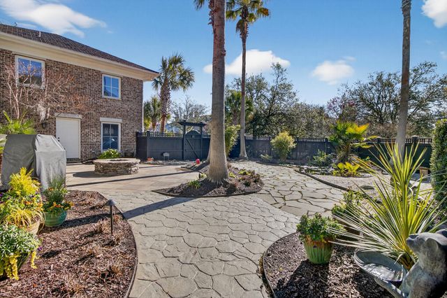 75 Delahow Street, Charleston, SC 29492