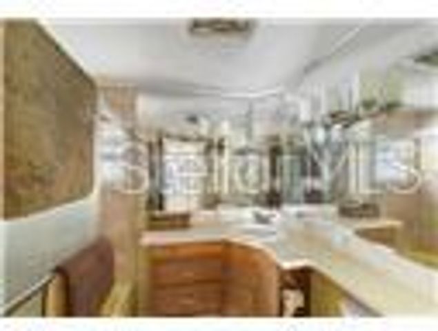 6916 E BAYOU LANE, Bradenton, FL 34207