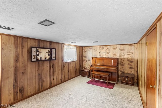 7765 Fern Drive, Mentor On The Lake, OH 44060