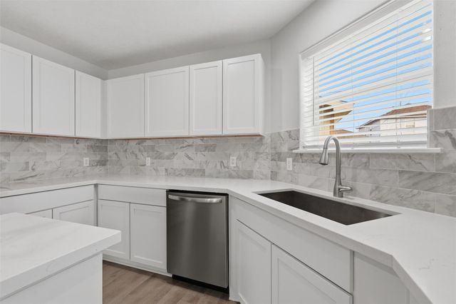 9026 Mcgallion Road, Houston, TX 77022