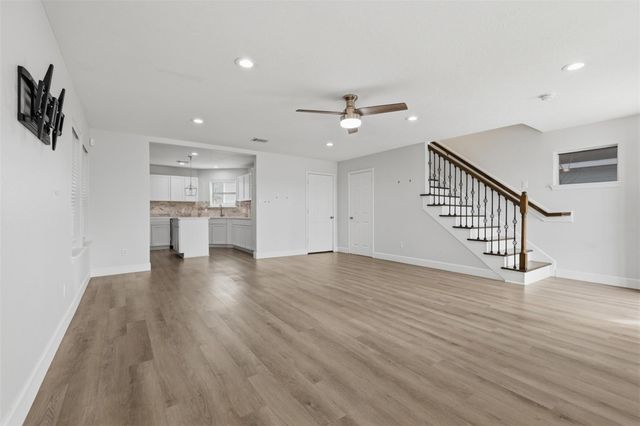 9026 Mcgallion Road, Houston, TX 77022