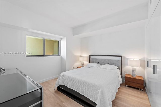 460 NE 28th St 3903, Miami, FL 33137