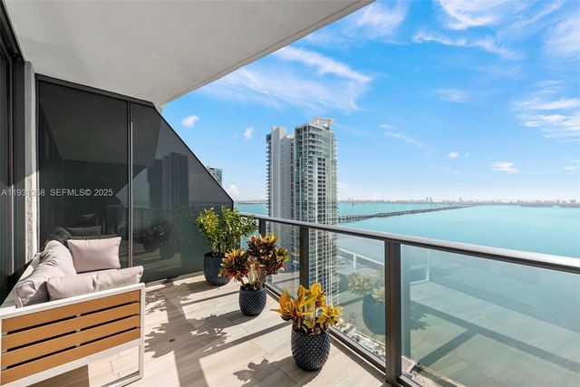 460 NE 28th St 3903, Miami, FL 33137