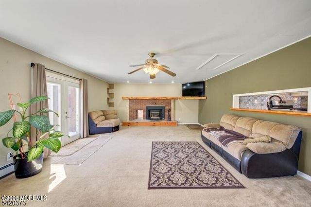 181 E Pleasant Grove Road, Jackson, NJ 08527