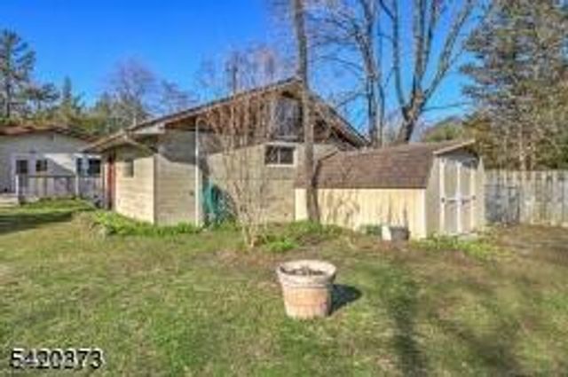 181 E Pleasant Grove Road, Jackson, NJ 08527
