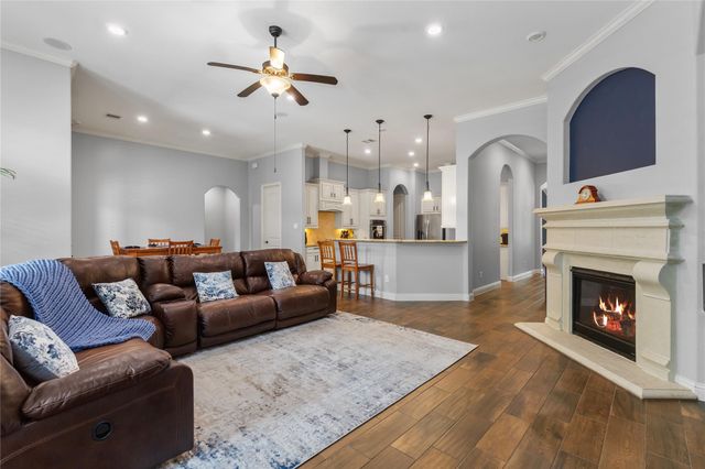 23411 Tavola Rosa Drive, New Caney, TX 77357