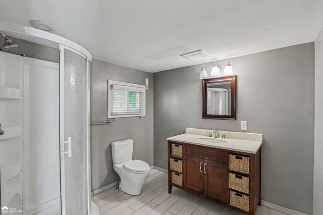 546 Bellevue Avenue, Lake Orion, MI 48362