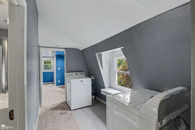 546 Bellevue Avenue, Lake Orion, MI 48362