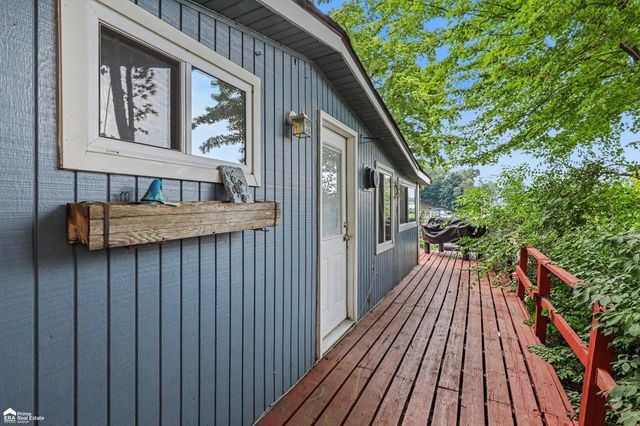 546 Bellevue Avenue, Lake Orion, MI 48362