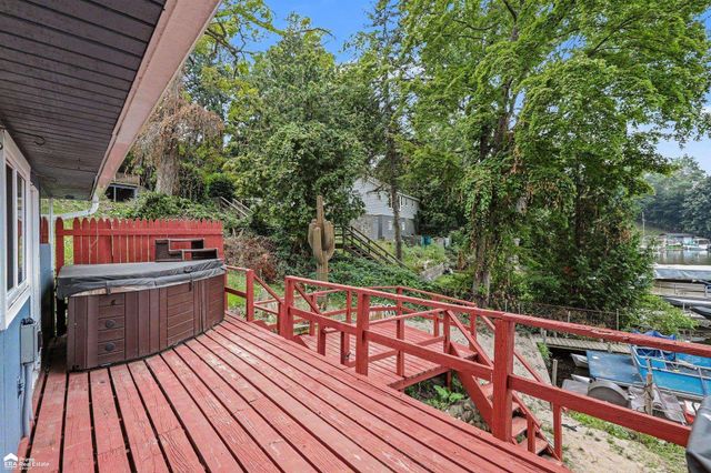 546 Bellevue Avenue, Lake Orion, MI 48362