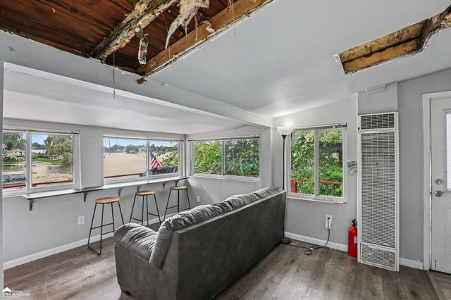 546 Bellevue Avenue, Lake Orion, MI 48362