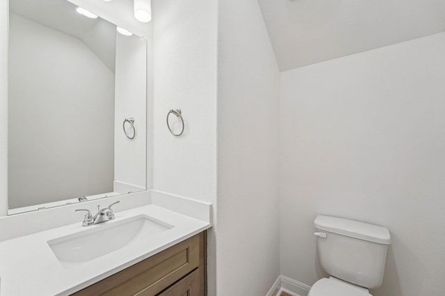 509 Treadwell LN, Kyle, TX 78640