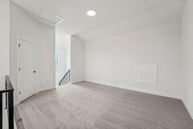 509 Treadwell LN, Kyle, TX 78640