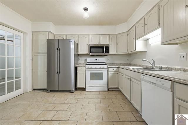 130 Azelia Circle, Paducah, KY 42003