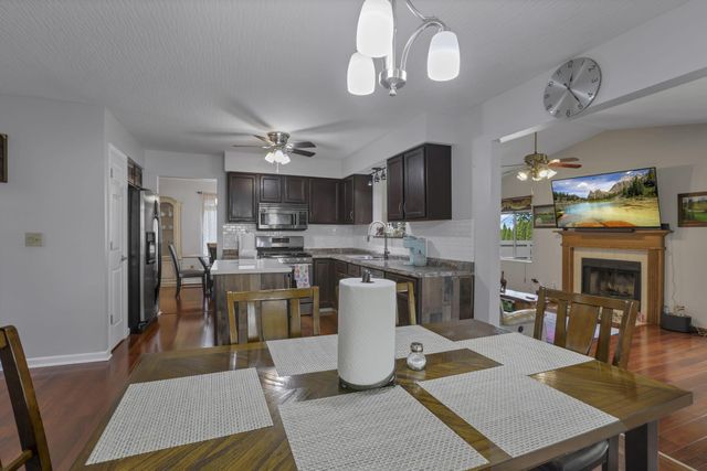 4826 Edge Grove Drive, Groveport, OH 43125