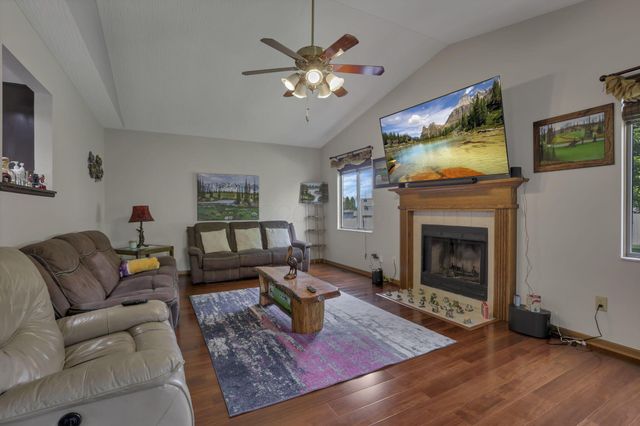 4826 Edge Grove Drive, Groveport, OH 43125