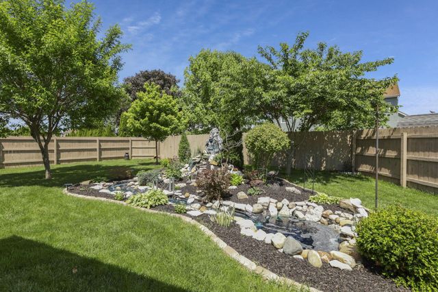 4826 Edge Grove Drive, Groveport, OH 43125