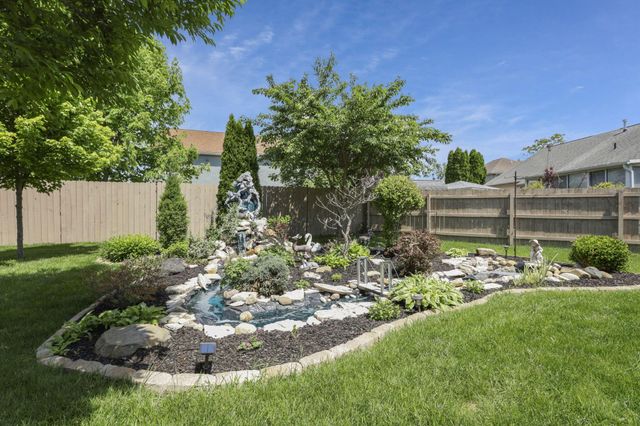 4826 Edge Grove Drive, Groveport, OH 43125