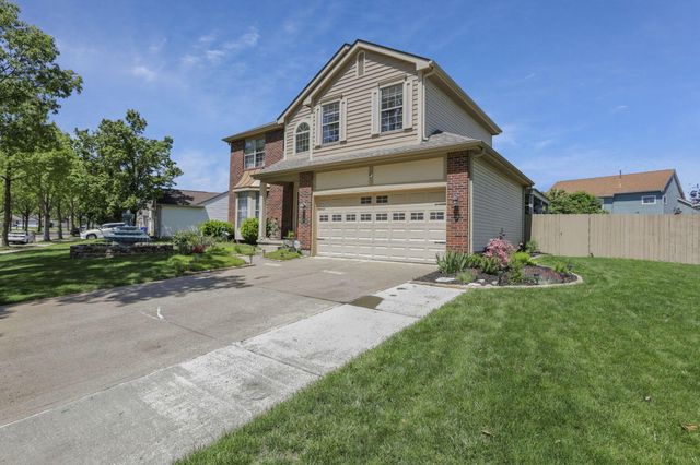4826 Edge Grove Drive, Groveport, OH 43125