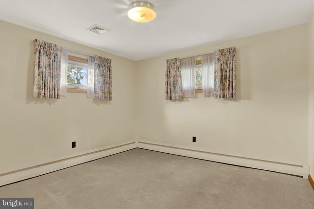 6630 LEHIGH, Harrisburg, PA 17111
