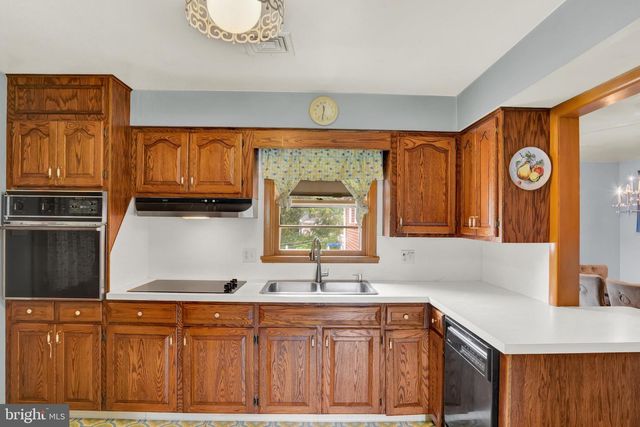 6630 LEHIGH, Harrisburg, PA 17111