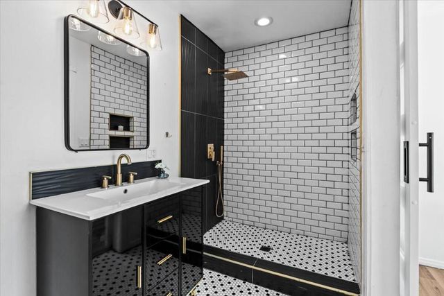 359 W Bon Air Drive, Palm Springs, CA 92262