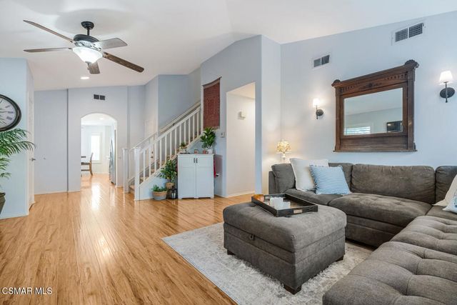 2040 Freesia Avenue, Simi Valley, CA 93063