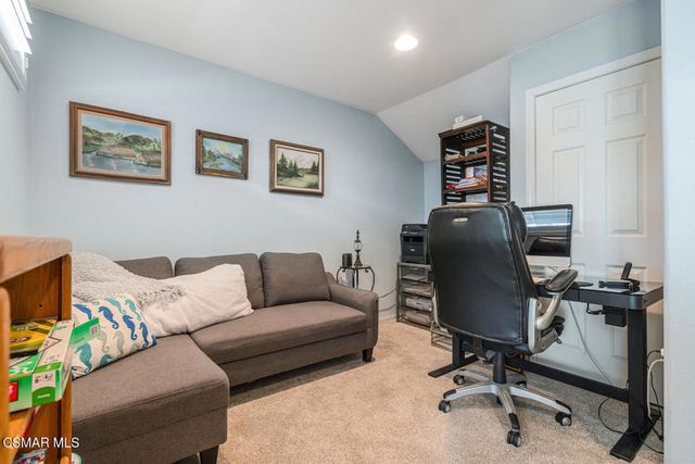 2040 Freesia Avenue, Simi Valley, CA 93063