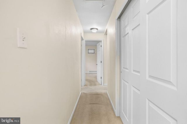 3036 STONEY CREEK RD, Norristown, PA 19401