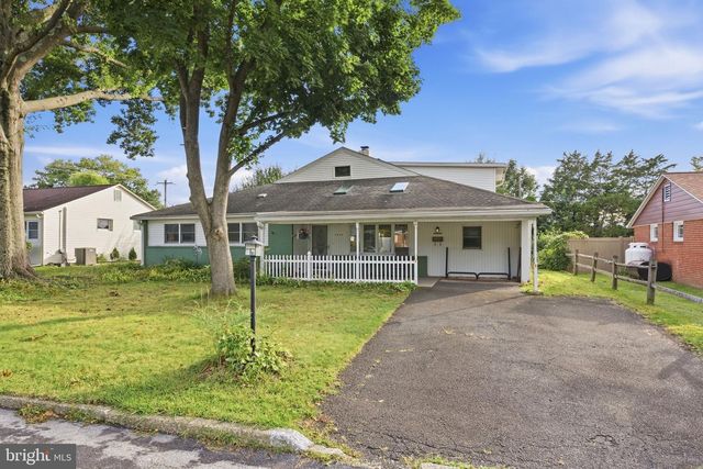 3036 STONEY CREEK RD, Norristown, PA 19401