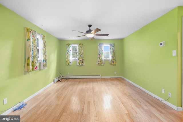 3036 STONEY CREEK RD, Norristown, PA 19401