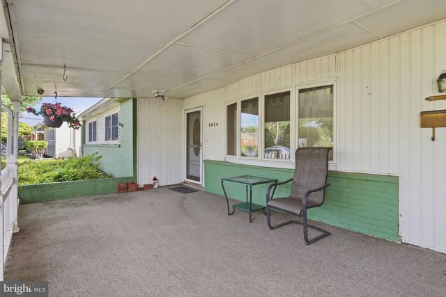 3036 STONEY CREEK RD, Norristown, PA 19401