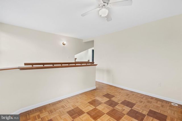 3036 STONEY CREEK RD, Norristown, PA 19401