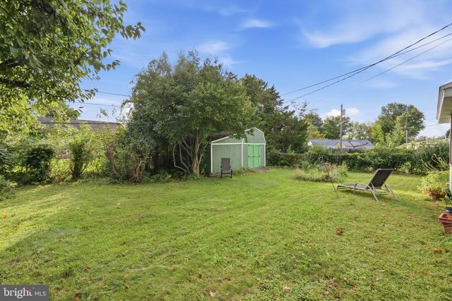 3036 STONEY CREEK RD, Norristown, PA 19401