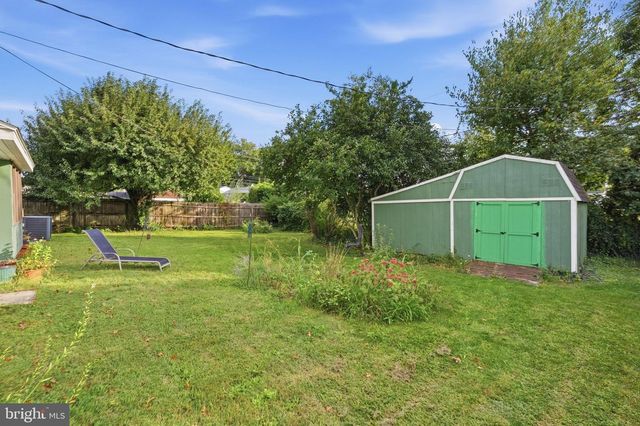 3036 STONEY CREEK RD, Norristown, PA 19401