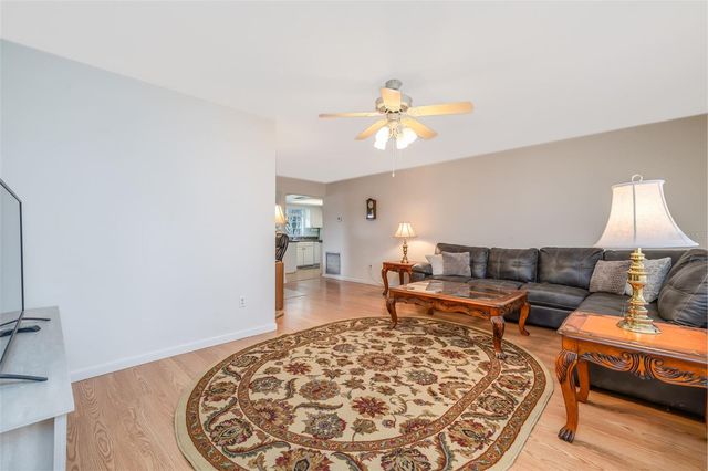 1987 S OLD MILL DRIVE, Deltona, FL 32725