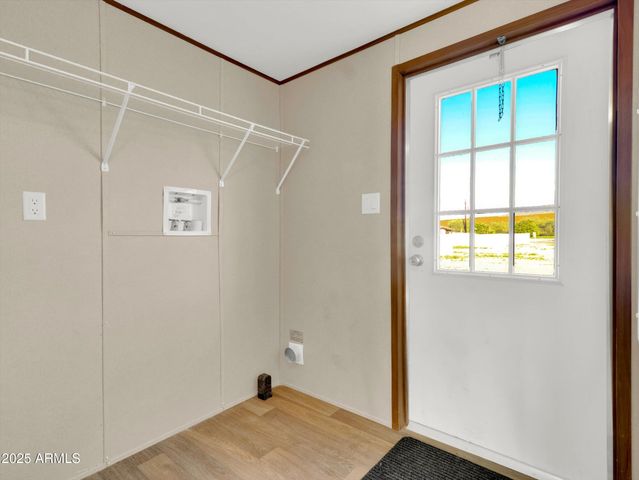 19500 E GREGORY Street 16, Black Canyon City, AZ 85324