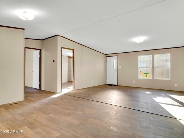 19500 E GREGORY Street 16, Black Canyon City, AZ 85324