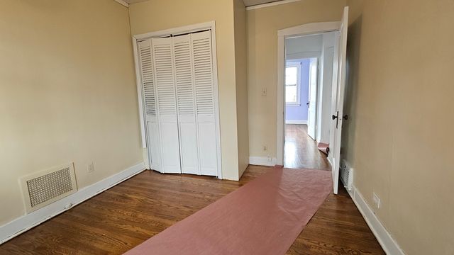 512 N Ridgeland Avenue, Oak Park, IL 60302