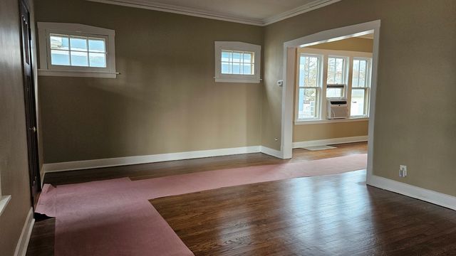 512 N Ridgeland Avenue, Oak Park, IL 60302