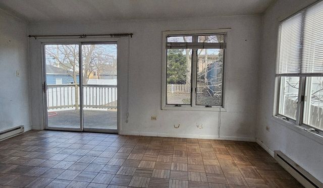 512 N Ridgeland Avenue, Oak Park, IL 60302