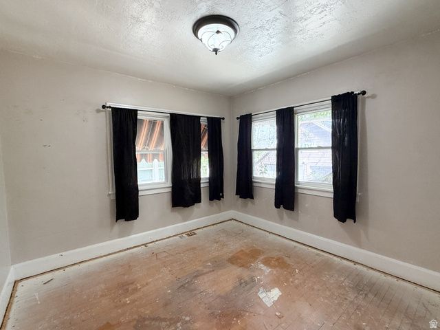 1476 LAKE ST, Ogden, UT 84401