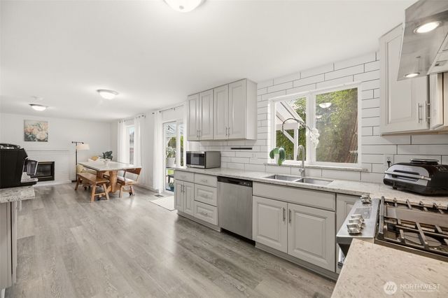 12307 42nd Drive NE, Marysville, WA 98271