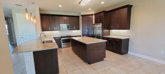 8058 Green Tourmaline Ter Terrace, Delray Beach, FL 33446