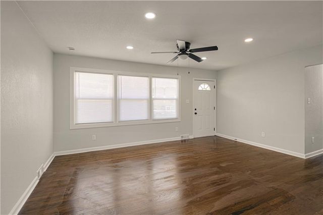 7101 E 113th Street, Kansas City, MO 64134