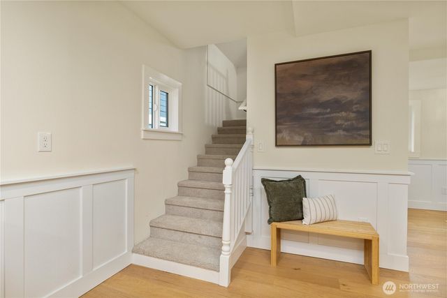 715 27th Avenue, Seattle, WA 98122